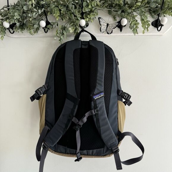 Patagonia Chacabuco Pack 30L Hiking School Travel - Picture 3 of 7